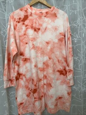 Old Navy Coral Tie-Dye Long Sleeve Tee